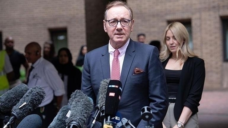 Kevin Spacey: Cinsel Taciz Davalarından Beraat Etti, İşsiz Ve Parasız!