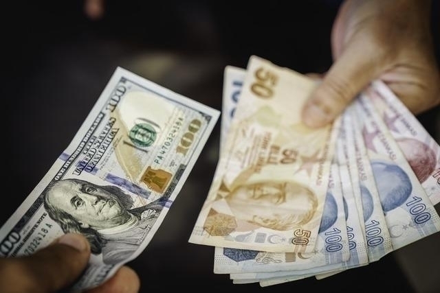 Türkiye'nin Kredi Notu Ve Dolar/Tl Kuru İçin 2024 İyimser, 2025 Zor Geçecek!