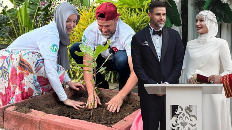 Gamze Özçelik Ve Reshad Strik Tanzanya'da Yardım Çalışmalarına Başladı!