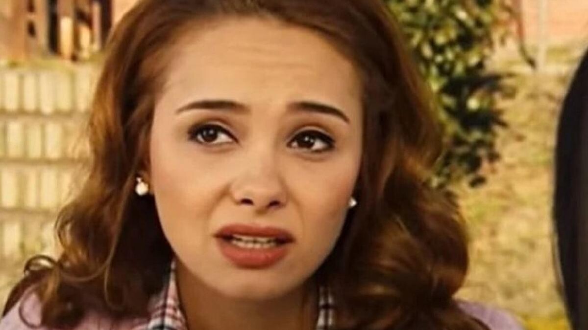 Pelin Sönmez: Akasya Durağı'nın Dilek'i Neden Ekranlarda Yok?