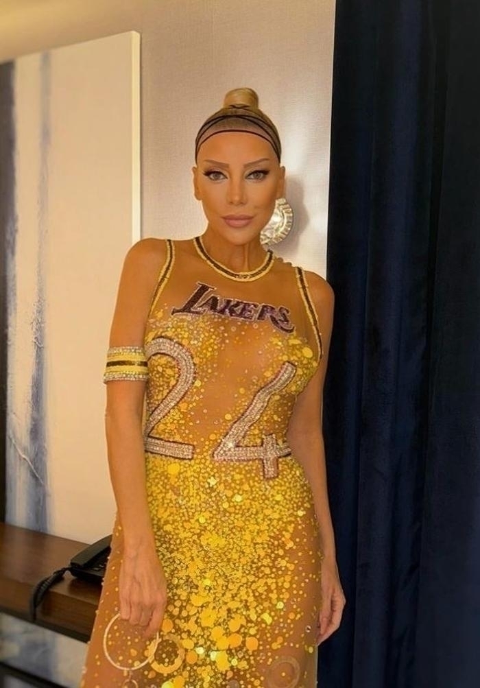 Gülşah Saraçoğlu'nun Kobe Bryant Temalı Tasarımı Sosyal Medyayı Salladı