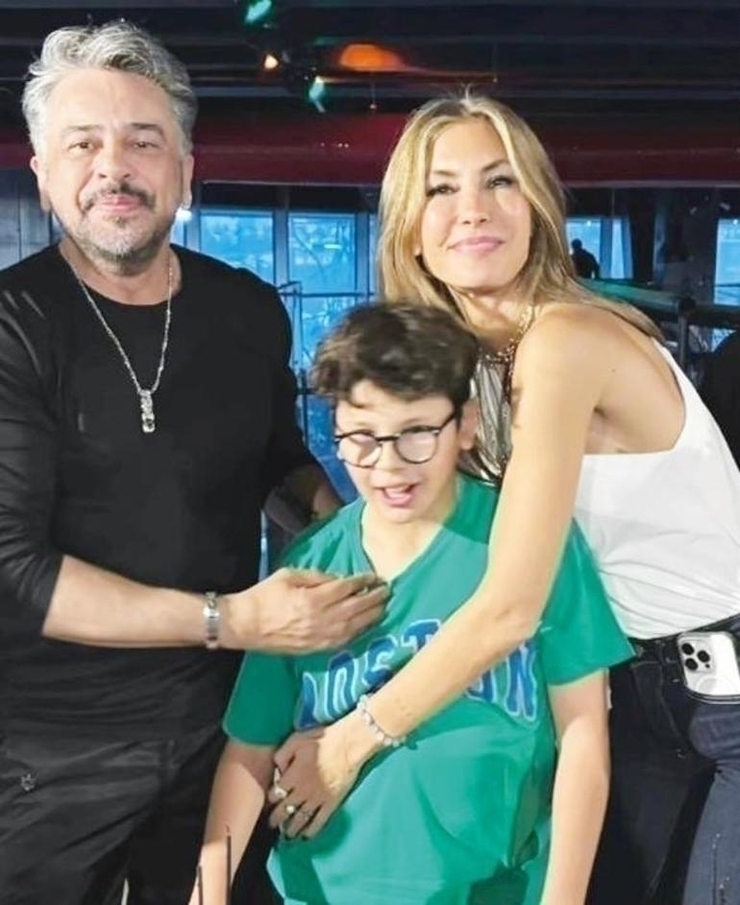 Emre Altuğ Basın Mensuplarına Çarpıcı Açıklamalarda Bulundu – Yeni İlişki İddialarına Yanıt
