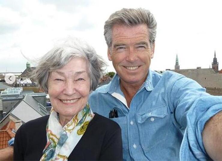 Pierce Brosnan, Anne Hasreti ve Derin Bağlılıkla Hayatını Şekillendiriyor