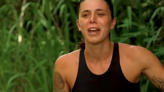 Survivor Nefise, Berna İle İlişkisi Hakkında Kafaları Karıştıran Açıklamalarda Bulundu