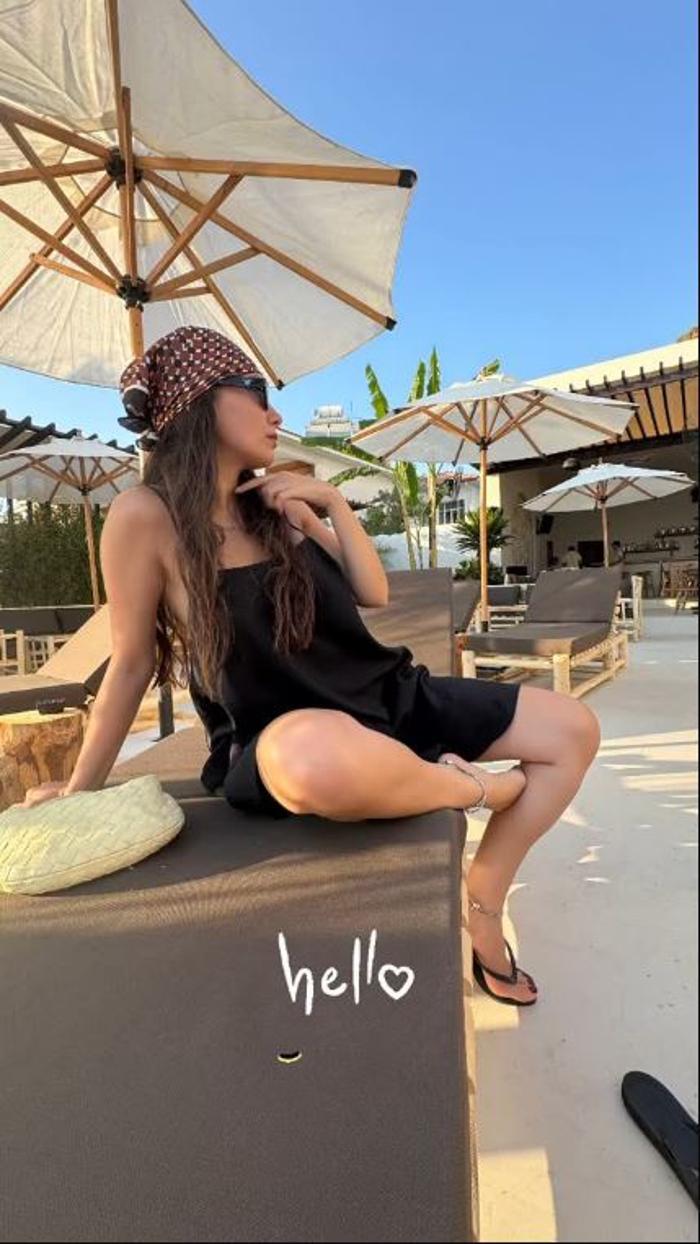 Neslihan Atagül ve Kadir Doğulu'dan bebek müjdesi, mutluluklarını sosyal medyada paylaştılar