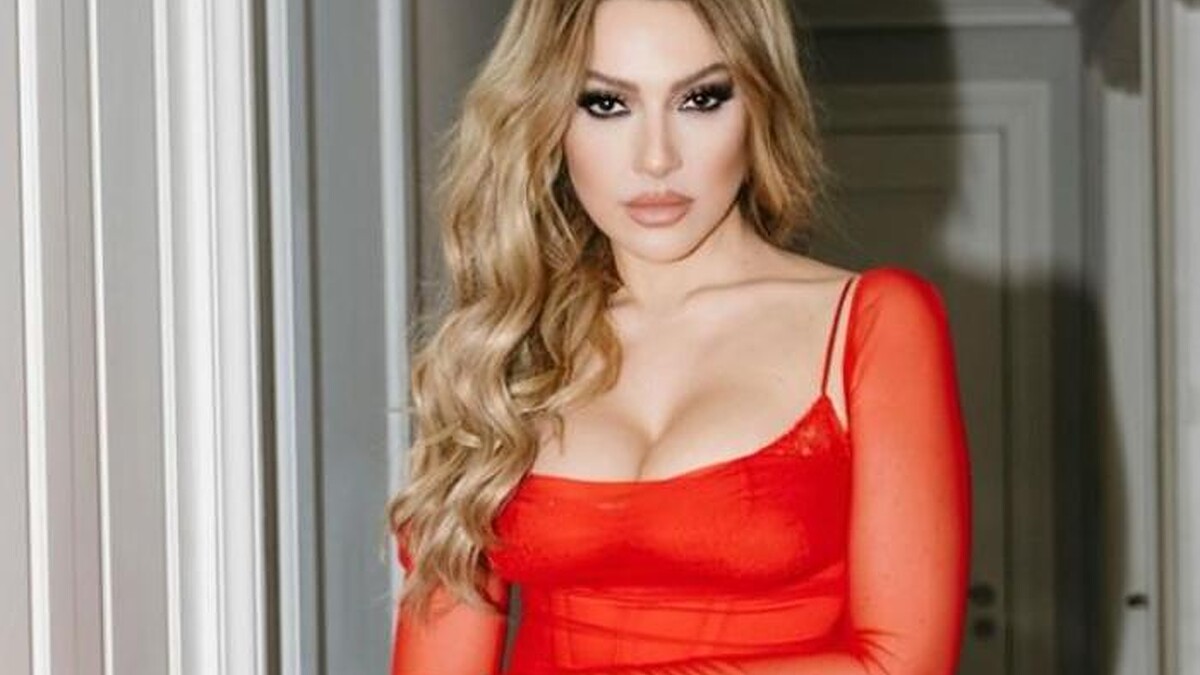 Hadise'nin Yeni Dizi Partneri Belli Oldu! Oyunculuk Kariyerinde İlk Adımını Attı!