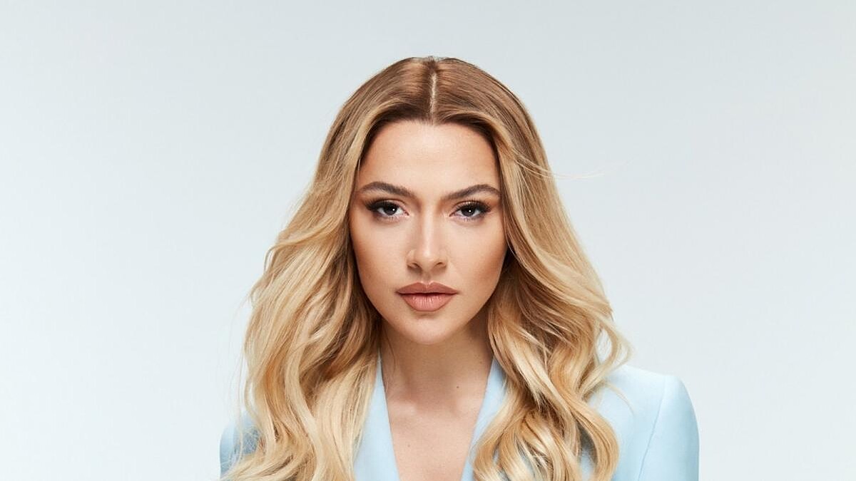 Hadise'nin Yeni Dizisi Sosyal Medyayı Salladı