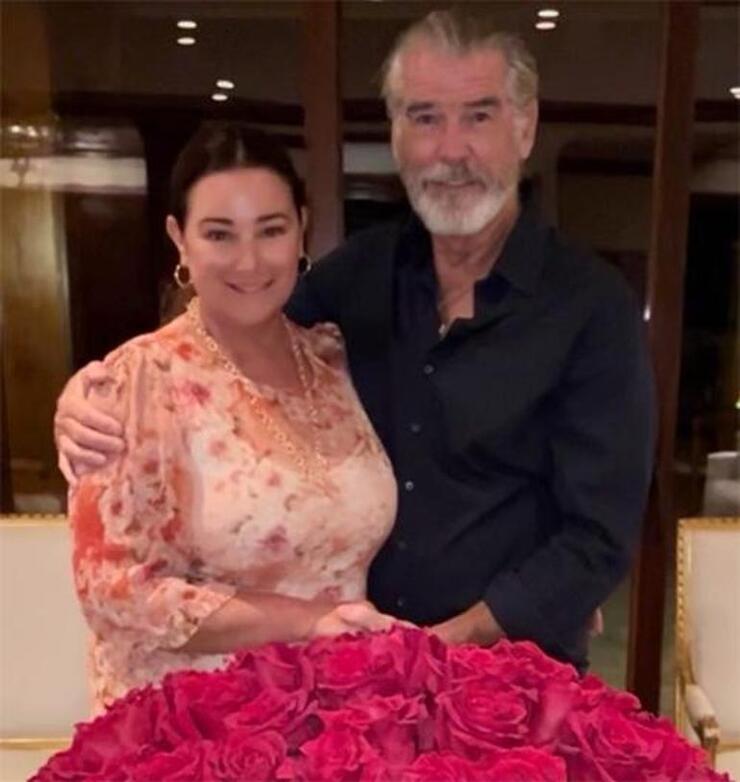 Pierce Brosnan, Anne Hasreti ve Derin Bağlılıkla Hayatını Şekillendiriyor