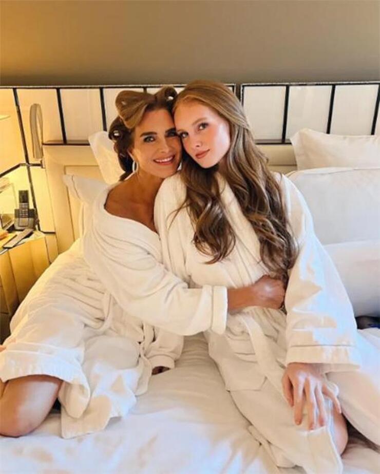 Brooke Shields’ın Karşılaştığı Taciz, Kızı Grier’ı Derinden Sarstı: Şok Edici Gerçekler Açıklandı