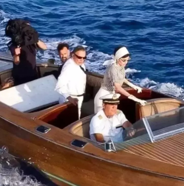 Haluk Bilginer, Angelina Jolie ile "Maria" film galasında yer almadı