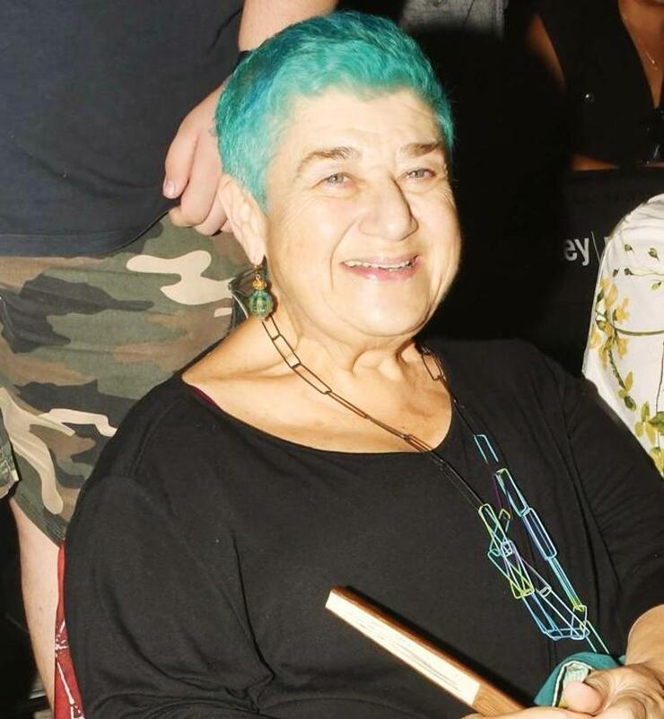 "Ata Demirer Gazinosu'nda Harbiye'de Komedi ve Müzik Rüzgârı Esti"