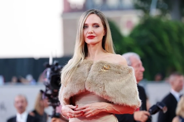 Haluk Bilginer, Angelina Jolie ile "Maria" film galasında yer almadı