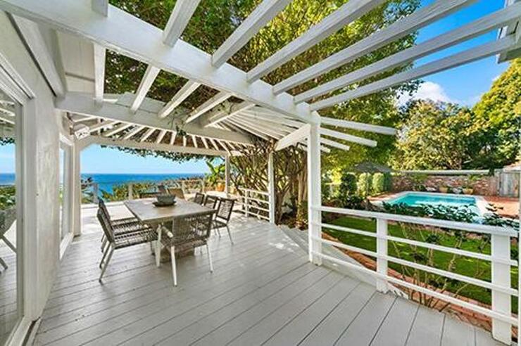 Miranda Kerr ve Eşi Evan Spiegel, Malibu'daki Lüks Evlerini 4.11 Milyon Dolarla Sattı