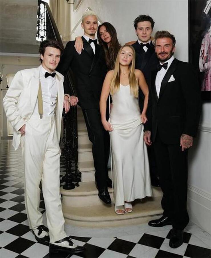 Beckham Ailesi'nde Duygusal Anlar: En Küçük Kızları Harper Boyunu Geçti
