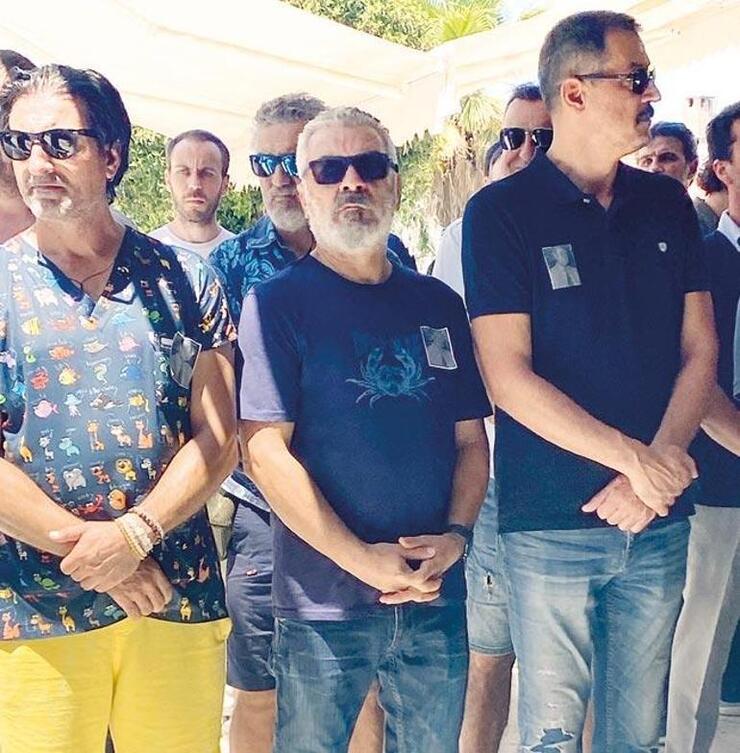 Yılmaz, "Sıcak Büfe" çekimleri sırasında babasını kaybetti, cenaze Bodrum'da yapıldı