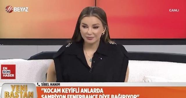 "Canlı Yayında Fenerbahçe İlgisi: Eşinin Cinsel İlişki Sırasında Bağırması Sorun Yaratıyor"