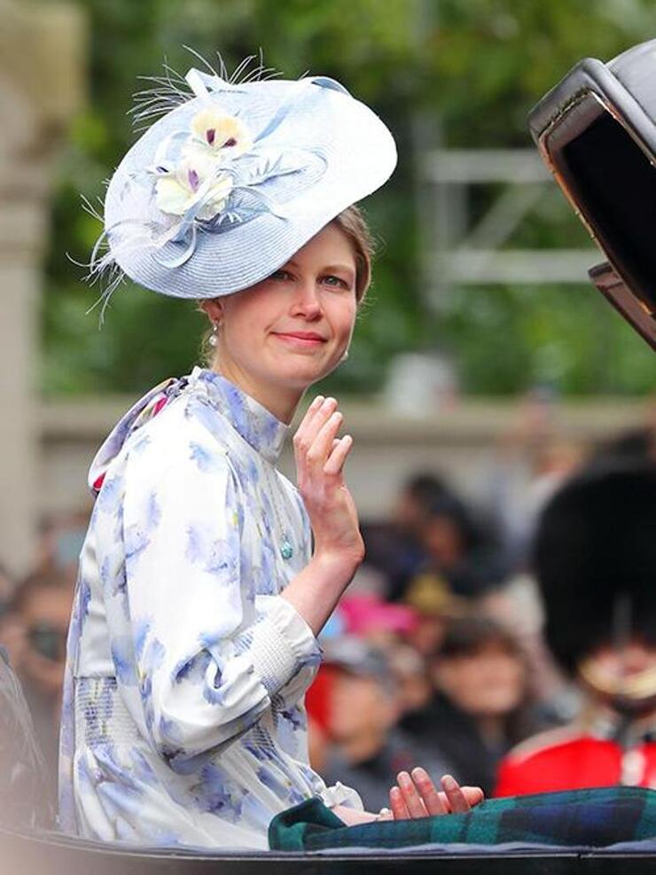 Lady Louise Windsor: Sakin Yaşamı ve Lüks Hizmetleri ile Dikkat Çekiyor
