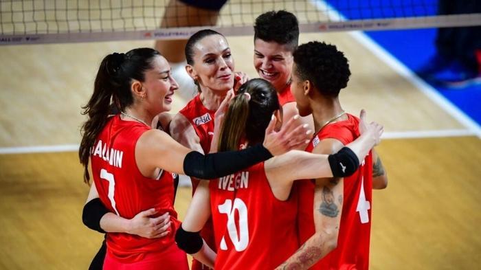 Filenin Sultanları'nın Yarı Final Başarısı İçin Özel Şarkılar Yayınlandı