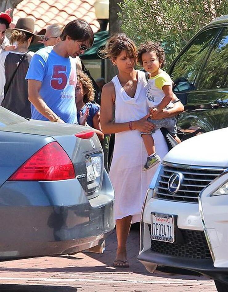Halle Berry ve Olivier Martinez'in Oğulları İçin Velayet Mücadelesi Kralını Aşmaya Devam Ediyor