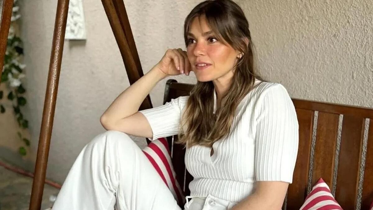 Aslı Enver'in Kuşatma Dizisindeki Partneri Engin Akyürek Belli Oldu