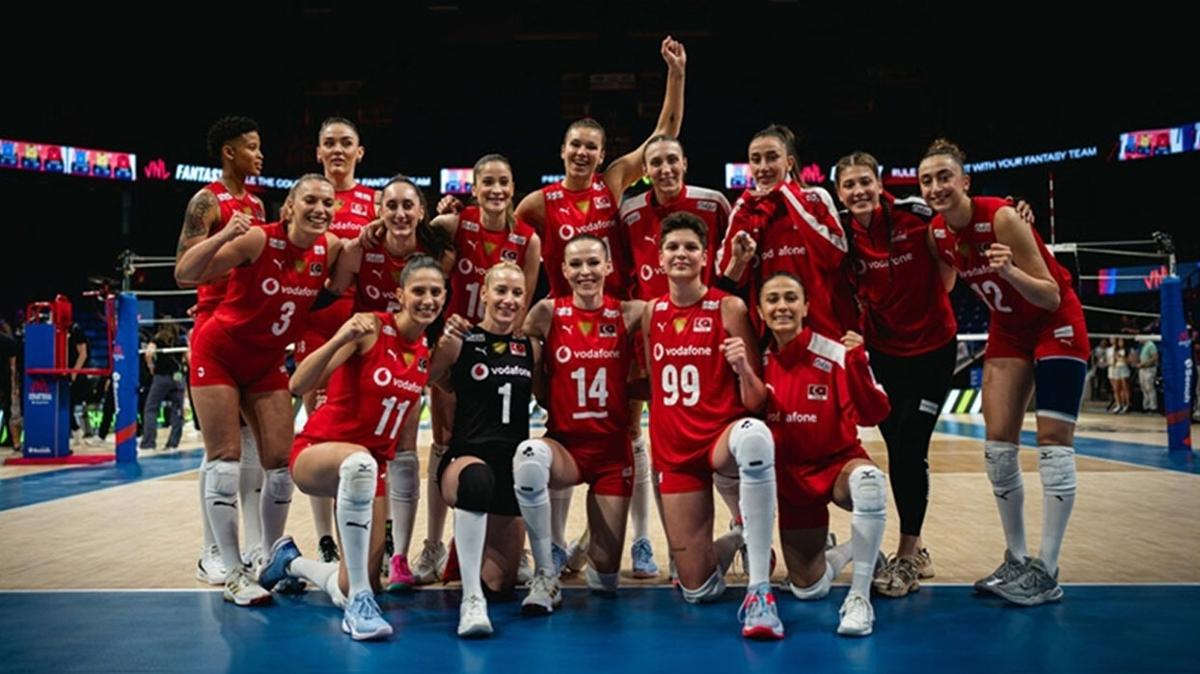 Filenin Sultanları'nın Yarı Final Başarısı İçin Özel Şarkılar Yayınlandı