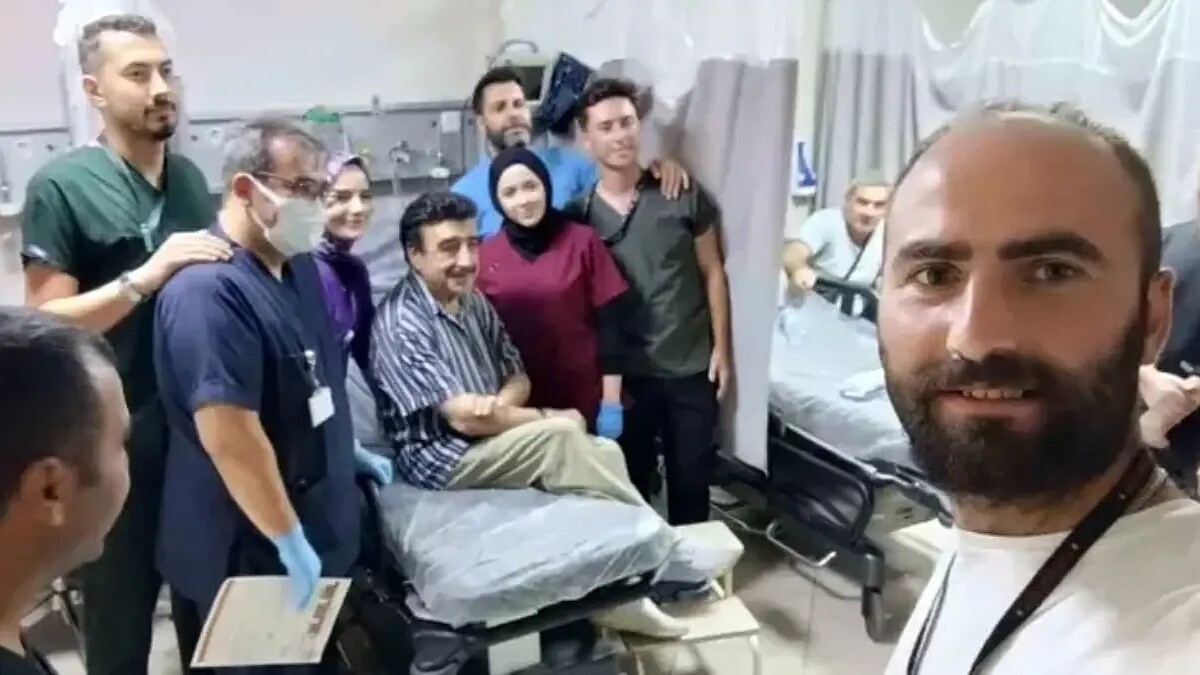 Hakkı Bulut Tokat'taki konserinde tansiyon sorunu yaşayarak hastaneye kaldırıldı