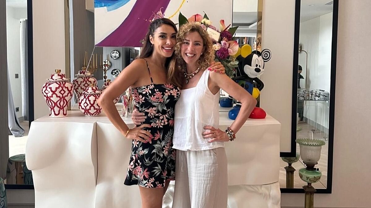 İnci Türkay ve Zuhal Topal, İngiltere'de 22 yıl sonra yeniden buluştu!