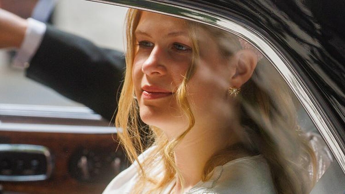 Lady Louise Windsor: Sakin Yaşamı ve Lüks Hizmetleri ile Dikkat Çekiyor