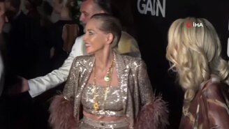 Sharon Stone, Bodrum'da düzenlenen Altın Küre Töreni'nde "Global İkon" ödülünü aldı