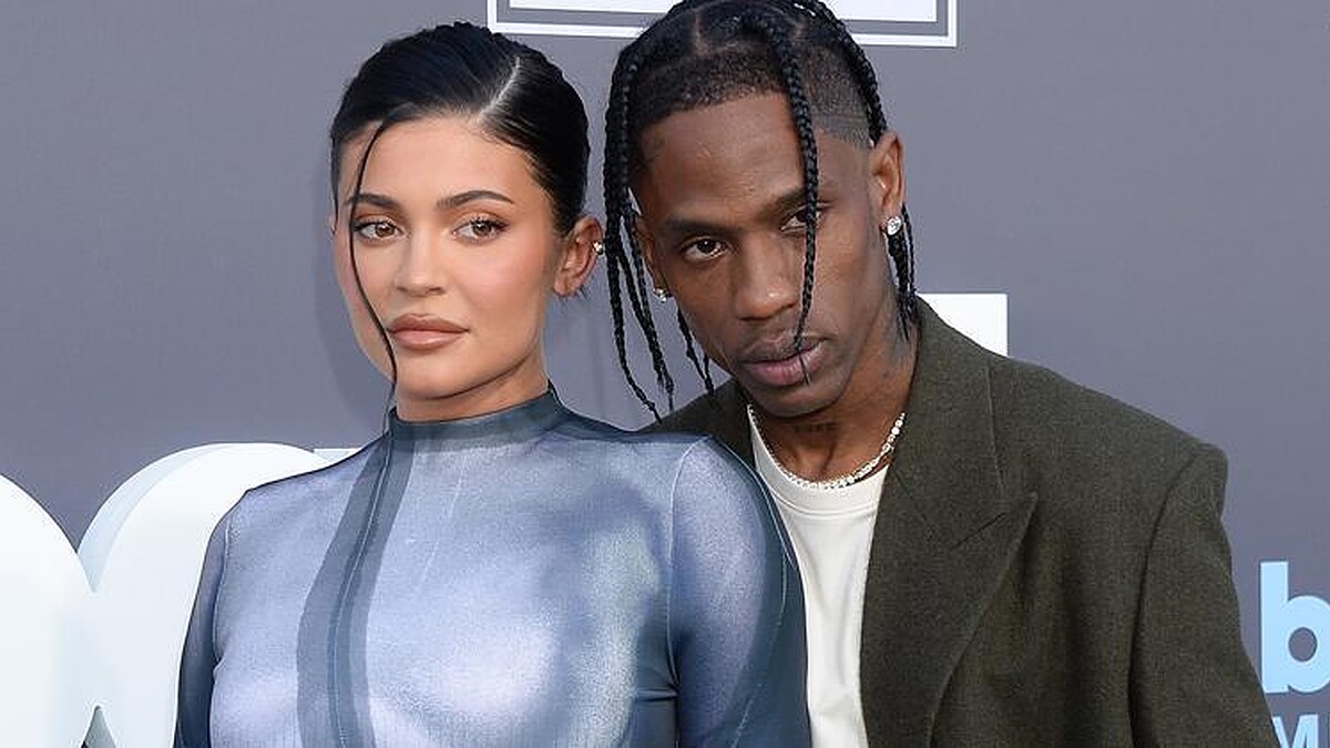 Travis Scott Kavga Nedeniyle Gözaltına Alındı, Alkollü Olduğu İclaims Ediliyor
