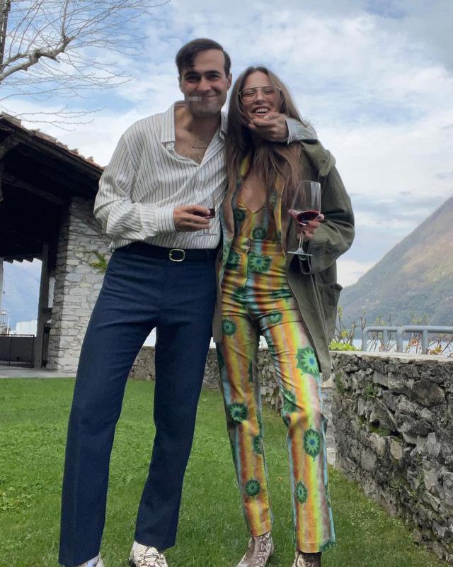 Serenay Sarıkaya ve Mert Demir'den İlk Takvim Paylaşımı, Aşk Dedikoduları Gerçekleşiyor!