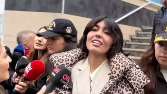 21 Sanıklı Dolandırıcılık Davasında Bahar Candan'a Hapis Talebi Şoku Devam Ediyor!