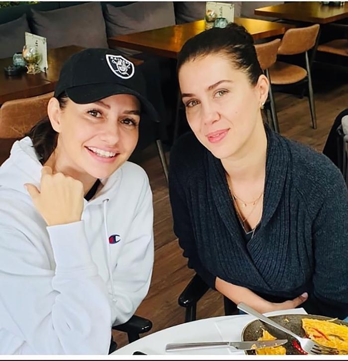 Yasemin Özilhan ve Eşkıya Dünyaya Hükümdar Olmaz'ın yıldızı kuzen çıktı!