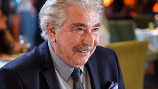 Erdal Özyağcılar Estetik Müdahaleleri Eleştirdi: "Herkes Birbirine Benziyor"