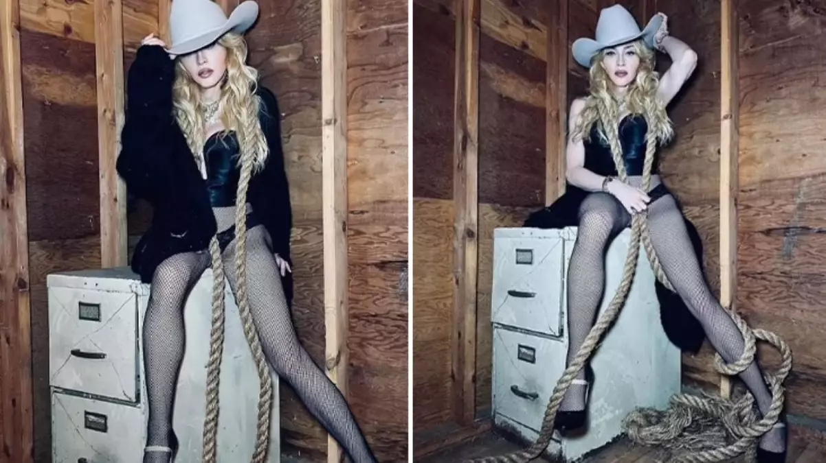 Madonna'nın Cesur Pozları ve Yeni At Alım Planı ile Yaz Veda Ettim Dedi