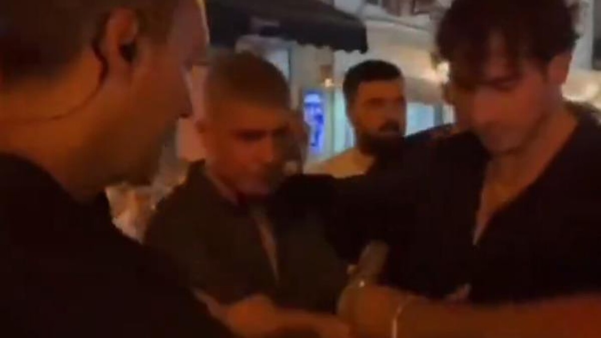 Özcan Deniz’in Korumaları Sokakta Kadınları İtti, Sosyal Medyada Tepki Çekti!