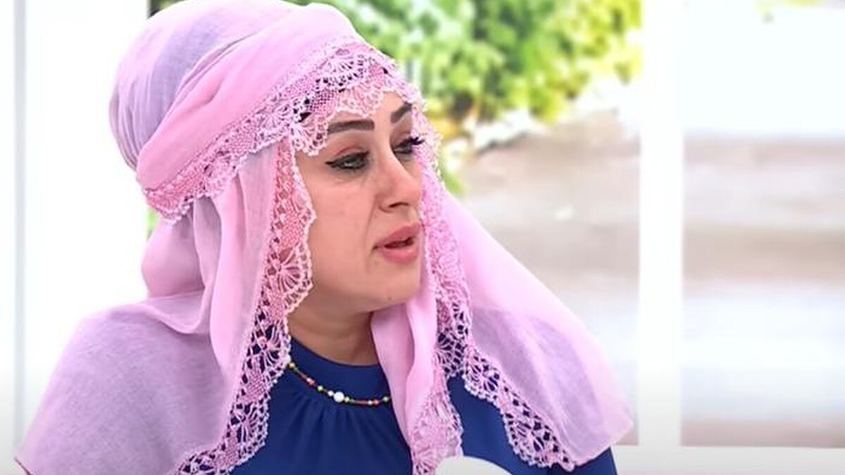 Yazgül, Esra Erol'daki sözleriyle tanındı! Estetik sonrası 'Shakira oldum' dedi 