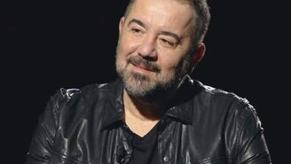 Ata Demirer Uçakta Koltuk Değişikliğiyle İsyan Etti: "Hakkım Olanı İstiyorum"