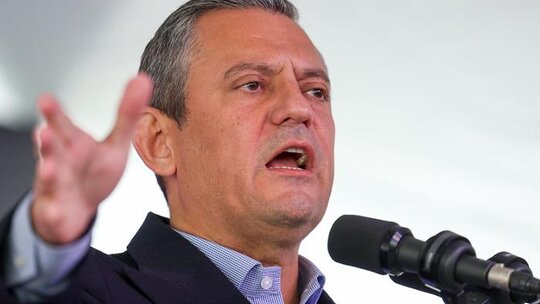 CHP Lideri Özgür Özel'den Bahçeli'ye Sert Yanıt: Terörle İlgili Plan Kötü Kokuyor