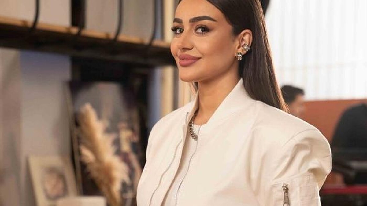 Elif Buse Doğan tatile gittiği ülkeye kadar takip edildiğini açıkladı!