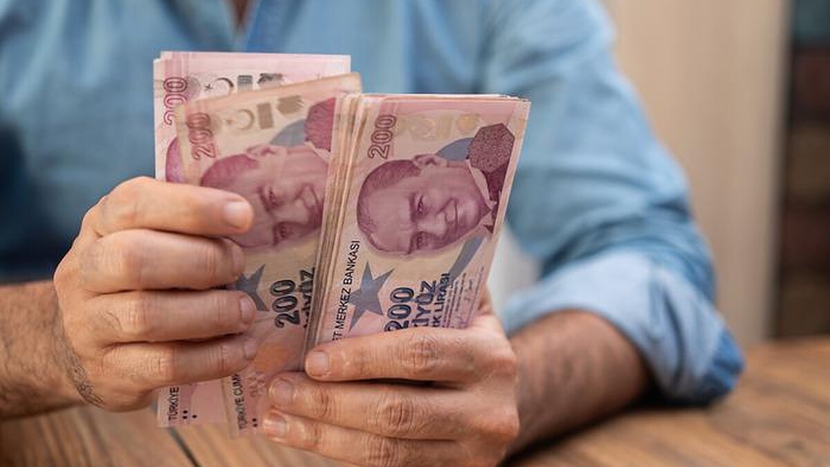 Emekli Maaşında Tarih Farkı: 2024 ile 2025 Arasında 5 Bin TL'lik Kayıp Riski!