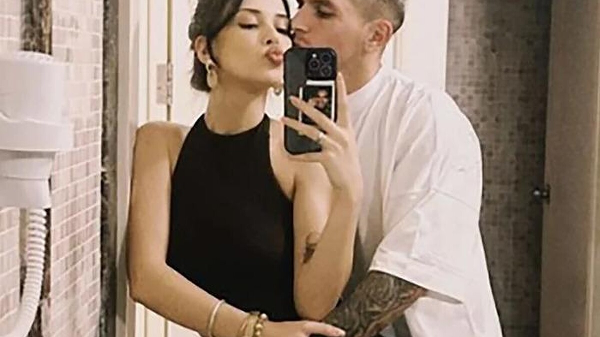 Galatasaray-Beşiktaş Derbisinde Torreira’dan Özkan’a Duygusal Anlar ve Şans Öpücüğü