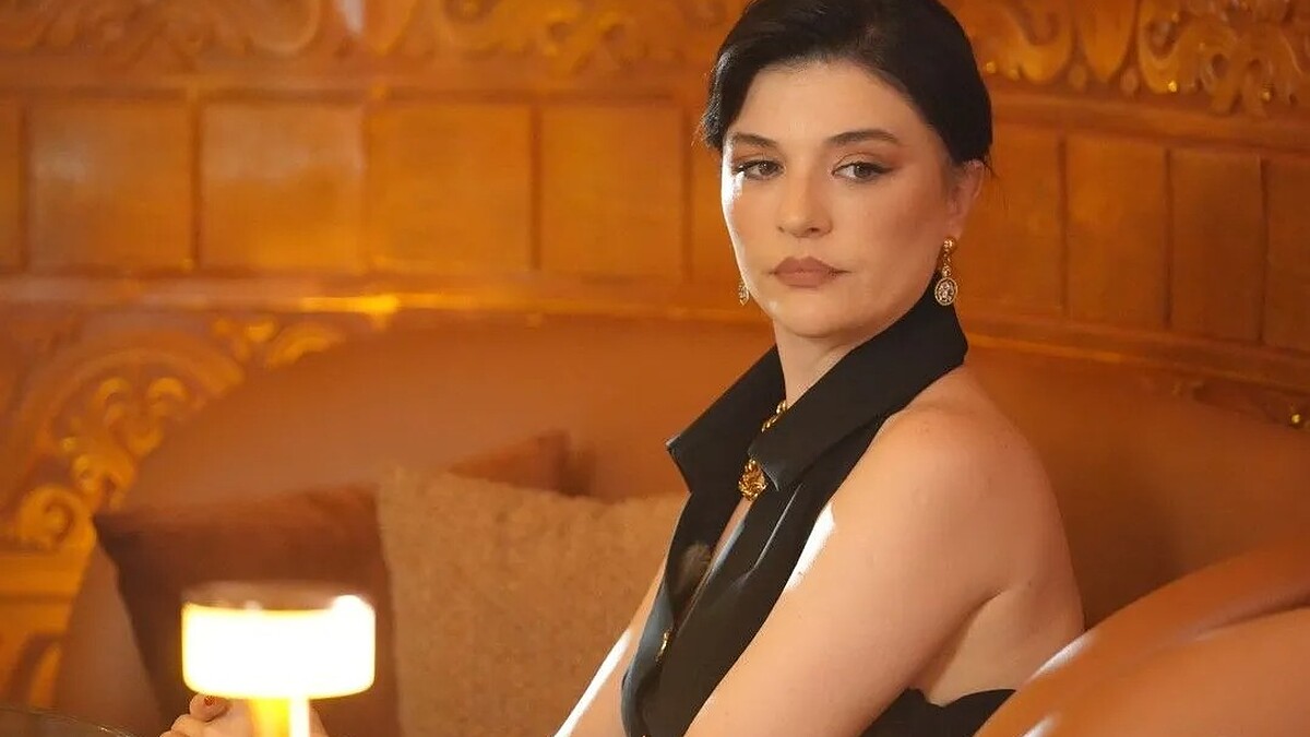 Gonca Vuslateri'nin 'Leyla: Hayat…Aşk…Adalet...' Dizisindeki Dans Performansı Büyüledi