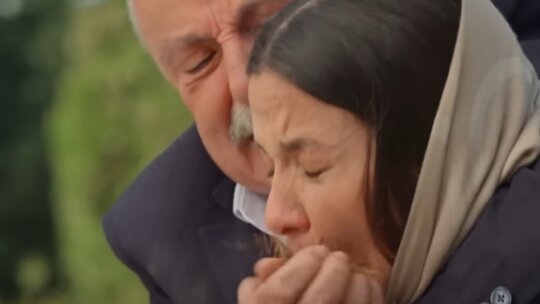 İrem Helvacıoğlu'nun 'Karadut' dizisindeki toprak yedirme sahnesi izleyicilerden tepki topladı!