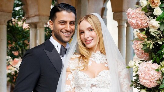 İtalya'da Ünlü Çift Reynmen ve Cansu Kurtaran Romantik Düğünle Evlendi