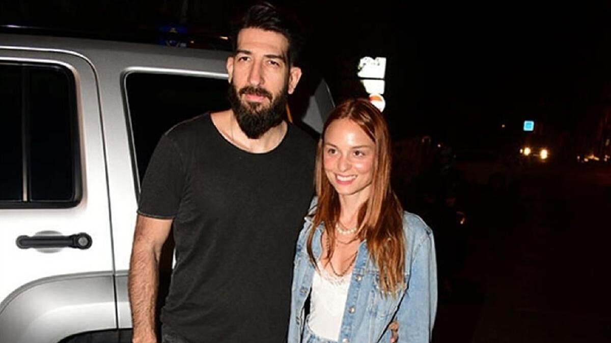 Kademeli Ayrılık Sonrası Nilperi Şahinkaya ve Emre Yusufi'den Sessizlik İfadeleri