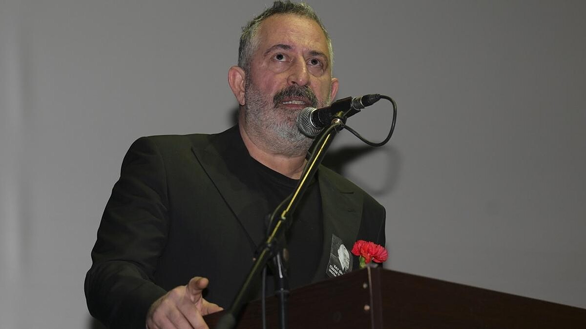 Kemal Yılmaz, Erşan Kuneri dizisindeki oyunculuk deneyimini "Bayıldım" diyerek değerlendirdi