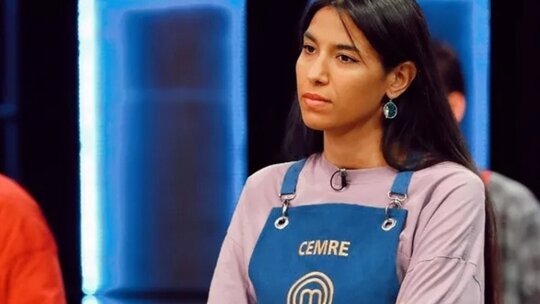 MasterChef Şampiyonu Cemre Uyanık, İzmir'de Diş Sağlığı Polikliniği Açtı Şaşırttı!