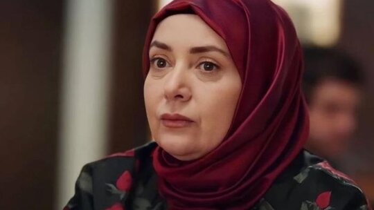 Sibel Taşçıoğlu'nun Kızılcık Şerbeti'ndeki Pembe karakterinin eski halleri sosyal medyayı sarstı!