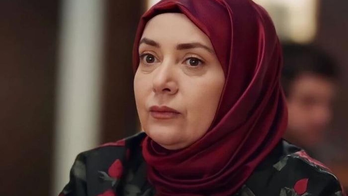 Sibel Taşçıoğlu'nun Kızılcık Şerbeti'ndeki Pembe karakterinin eski halleri sosyal medyayı sarstı!